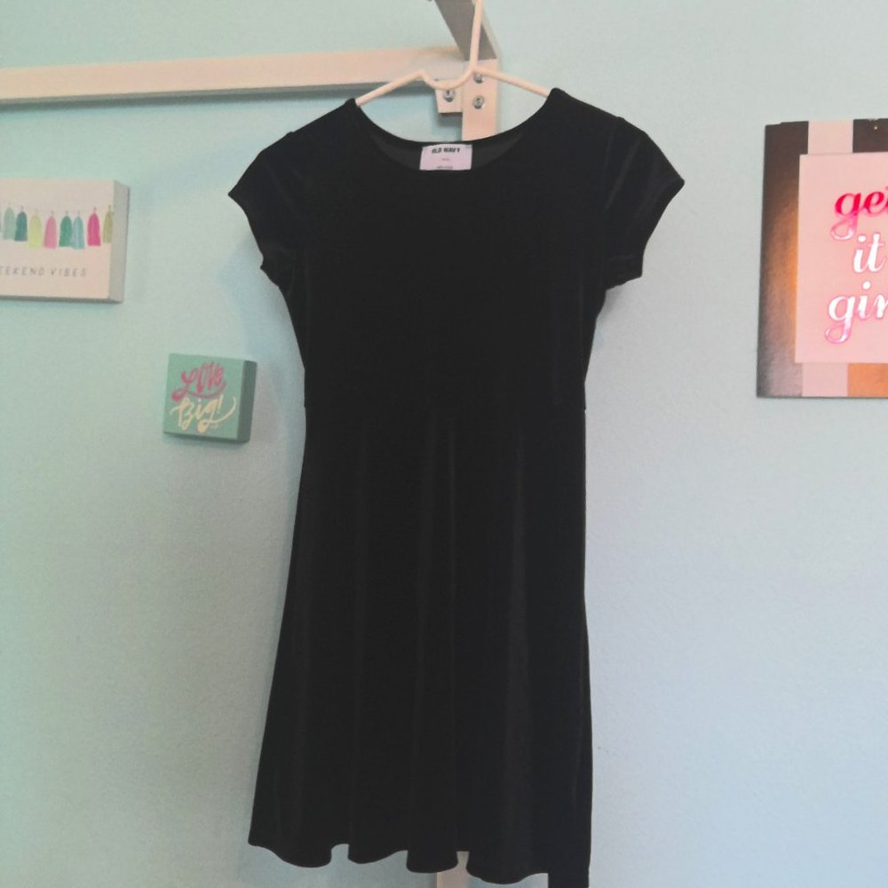 Old Navy Black velvet dress